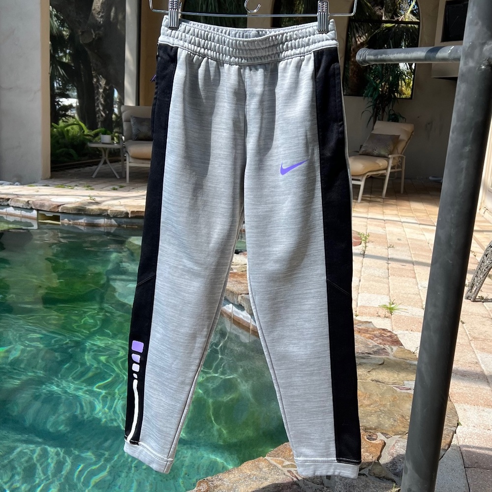 Nike Elite Stripe Dri-FIT Performance Pants